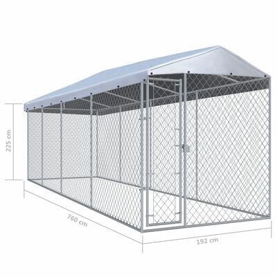 Outdoor kennel with roof